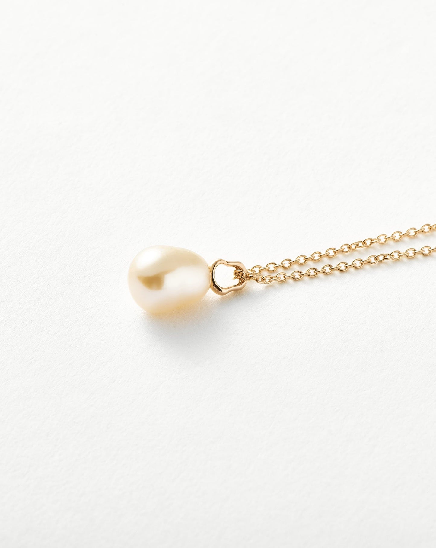 Fine Baroque Pearl Organic Pendant Necklace